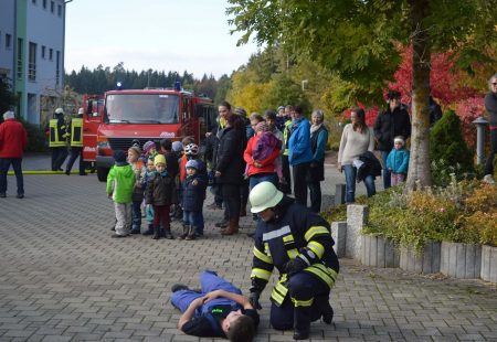 Jahreshauptübung 2016 Feuerwehr Eschbronn